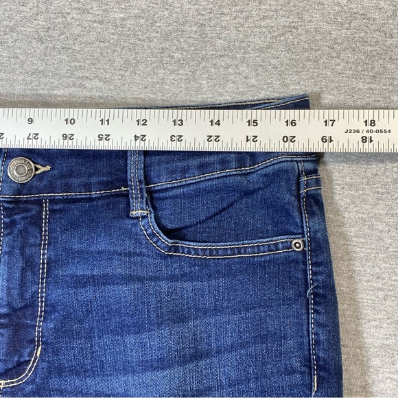 St Johns Bay Jeans Womens 12 Blue Skinny Boho Embroidered Hem Pom Mid Rise Denim - Picture 13 of 14